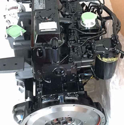 What should I do if the forklift engine is not running?