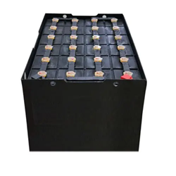 How to clean forklift parts and batteries？